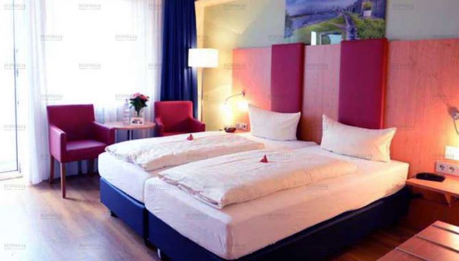 بلیط هواپیما تهران دوسلدورف - رسپینا 24